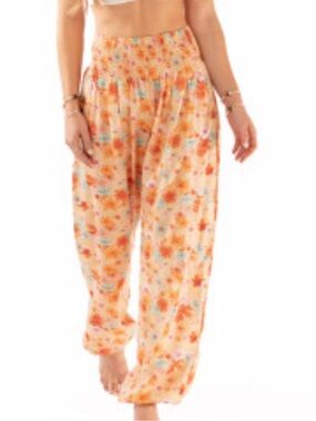 Lotus and Luna San Clemente Floral Smocked Waist Harem Joggers Pants M
